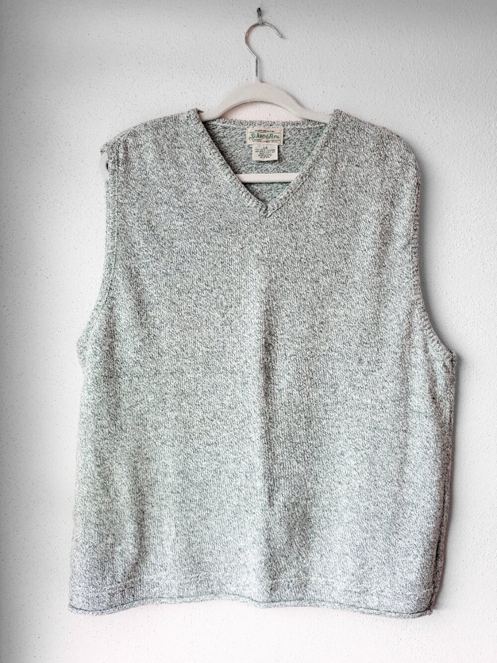 Vintage St. John's Bay Marled Knit Sweater Vest Heather Grey Size L Made in USA
